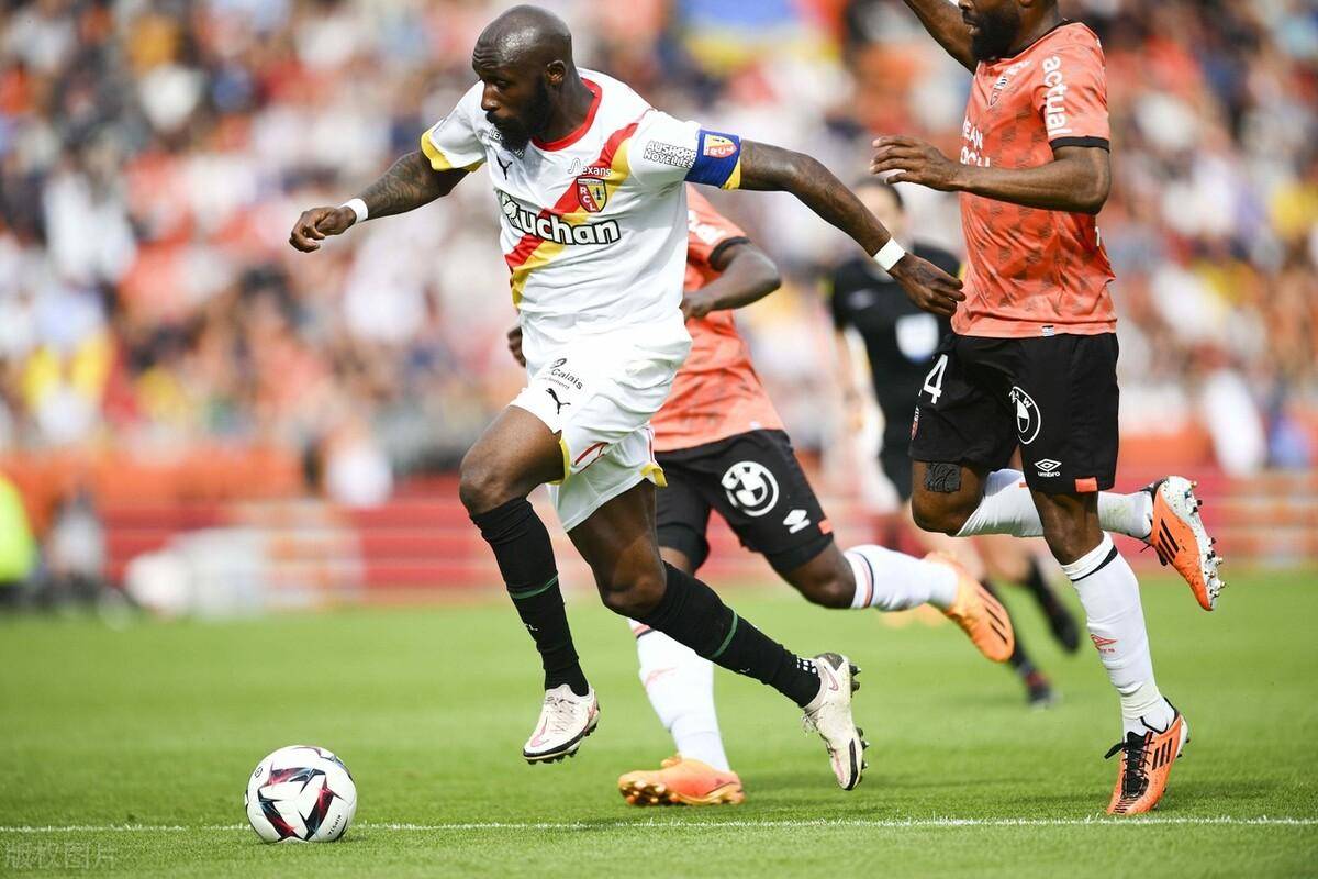 法兰克福迎法甲关键赛，加时末段伤情更新，底气十足，心理建设被强调的简单介绍