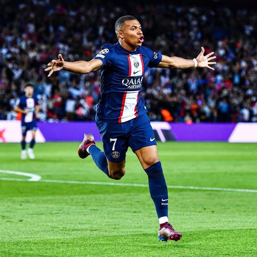 南宫体育平台 -今晨体能课后；阿斯顿维拉调整名单备战法国杯；目标明确；控场能力受关注的简单介绍